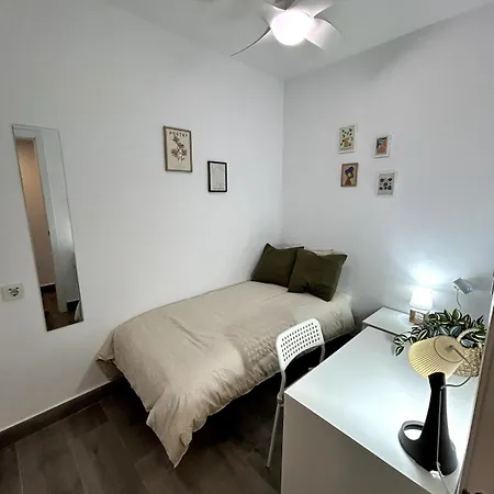 Apartment A Pasos Del Mar, 4 Habitaciones, Ac Y Reformado *